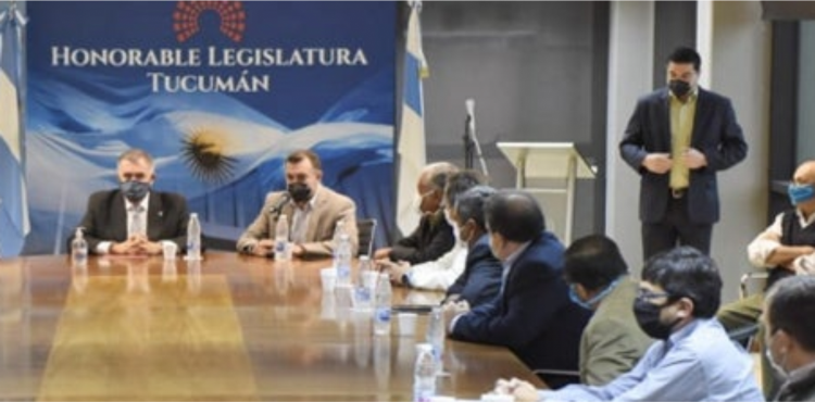 M-_REUNION_EN_LA_LEGISLATURA