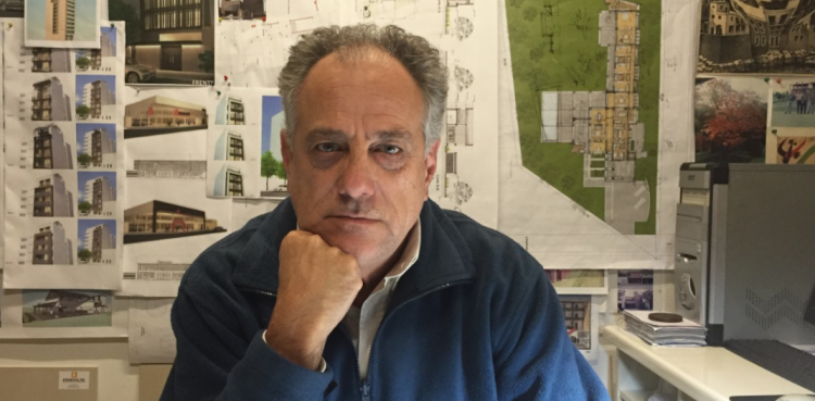 Profesional Destacado 2021 - Arq. Gustavo A. Napadensky M-ARQ